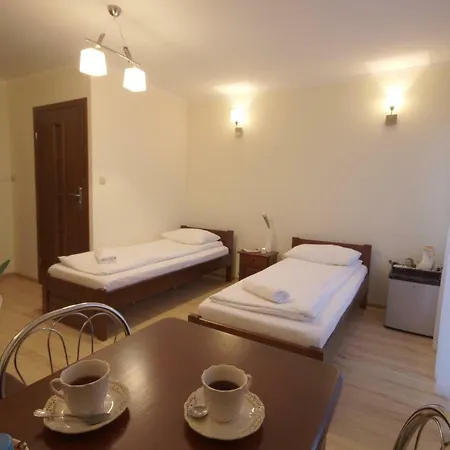 Habitación en casa particular Willa3d